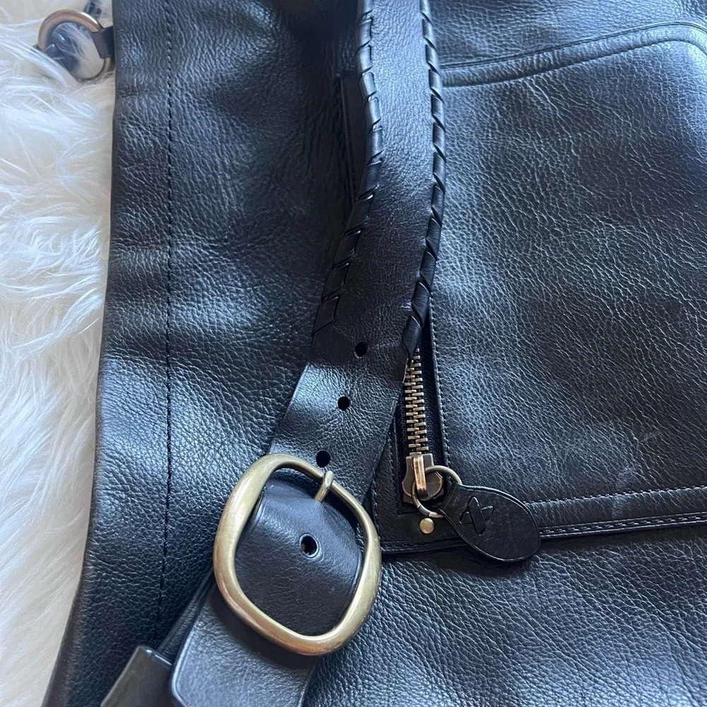 Vintage Coach boho Black Leather Shoulder Bag - Picture 7 of 9